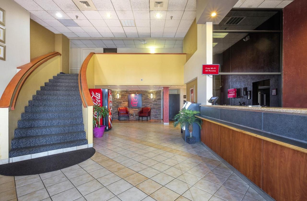 Red Roof Inn & Suites Cleveland - Elyria Exterior foto